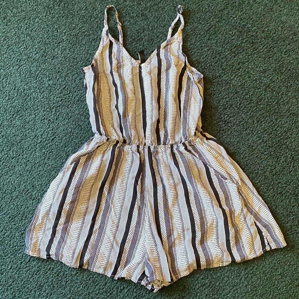 V neck romper